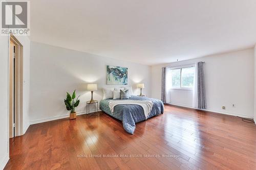 2159 Belgrave Court, Burlington (Tyandaga), ON - Indoor Photo Showing Bedroom