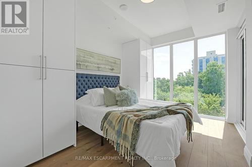 501 - 500 Brock Avenue W, Burlington, ON - Indoor Photo Showing Bedroom