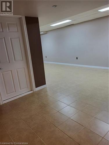 5130 Des Jardines Drive, Burlington, ON - Indoor Photo Showing Other Room