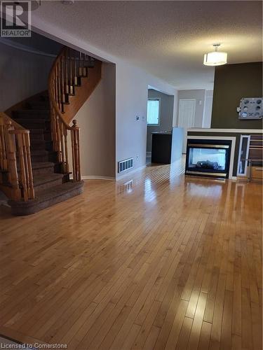 5130 Des Jardines Drive, Burlington, ON - Indoor With Fireplace