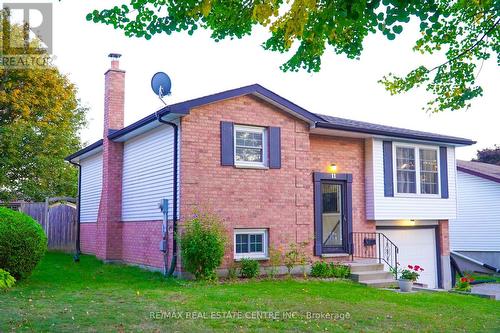 11 Wheatfield Crescent, Kitchener, ON - Outdoor