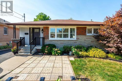 198 West 32Nd Street, Hamilton, ON - Outdoor