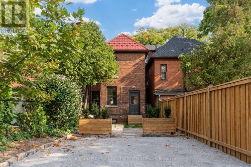 297 Charlton Avenue W, Hamilton, ON - Outdoor