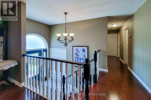 3831 Cardinal Drive, Niagara Falls, ON - Indoor Photo Showing Other Room