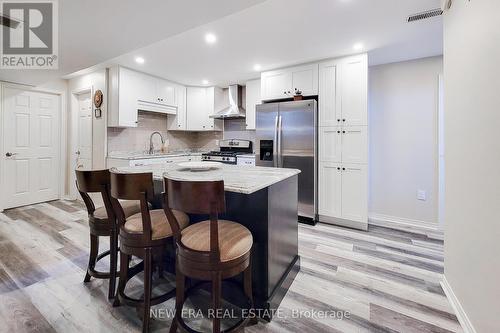 3831 Cardinal Drive, Niagara Falls, ON - Indoor Photo Showing Kitchen With Stainless Steel Kitchen With Upgraded Kitchen