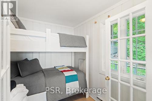 2-1018 Georgina Way, Gravenhurst, ON - Indoor Photo Showing Other Room