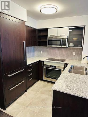 1911 - 5162 Yonge Street, Toronto (Willowdale West), ON - Indoor Photo Showing Kitchen With Double Sink With Upgraded Kitchen