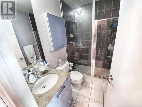 3202 - 38 Grenville Street, Toronto, ON - Indoor Photo Showing Bathroom