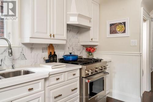 425 Roselawn Avenue, Toronto (Lawrence Park South), ON - Indoor Photo Showing Kitchen