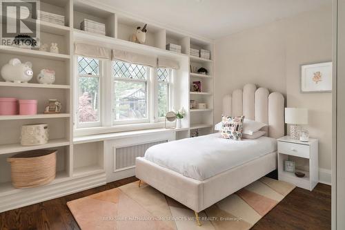 425 Roselawn Avenue, Toronto (Lawrence Park South), ON - Indoor Photo Showing Bedroom