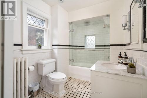 425 Roselawn Avenue, Toronto (Lawrence Park South), ON - Indoor Photo Showing Bathroom