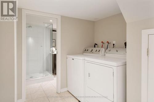 425 Roselawn Avenue, Toronto (Lawrence Park South), ON - Indoor Photo Showing Laundry Room