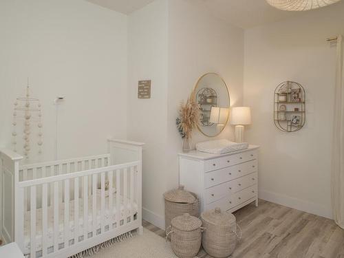 354 Riverside Drive, Thunder Bay, ON - Indoor Photo Showing Bedroom