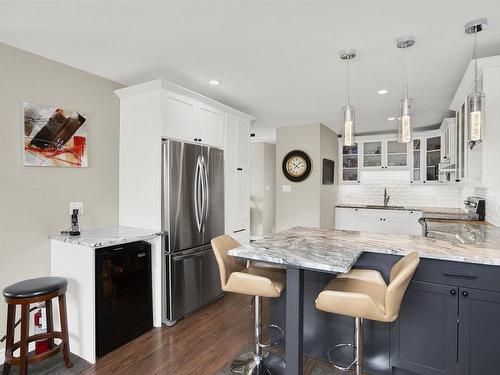 275 Bay Street, Thunder Bay, ON - Indoor Photo Showing Kitchen With Upgraded Kitchen