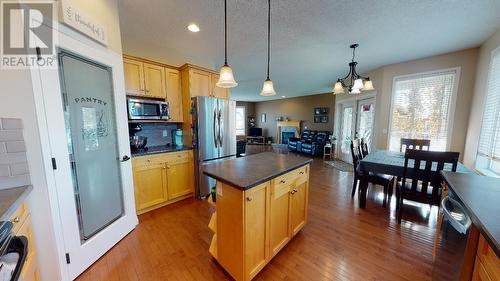 9912 114A Avenue, Fort St. John, BC - Indoor