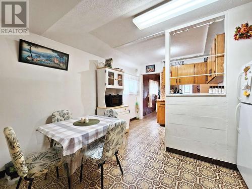 436 Vaughan Street, Quesnel, BC - Indoor Photo Showing Dining Room