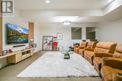 2830 East Kelowna Road, Kelowna, BC - Indoor