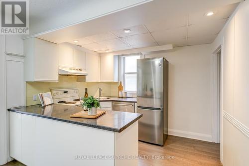 303 Forman Avenue, Toronto (Mount Pleasant East), ON - Indoor Photo Showing Kitchen