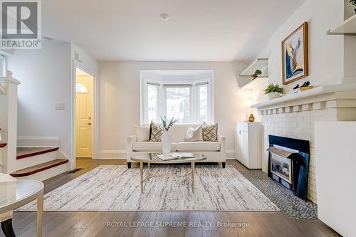 303 Forman Avenue, Toronto (Mount Pleasant East), ON - Indoor Photo Showing Living Room With Fireplace