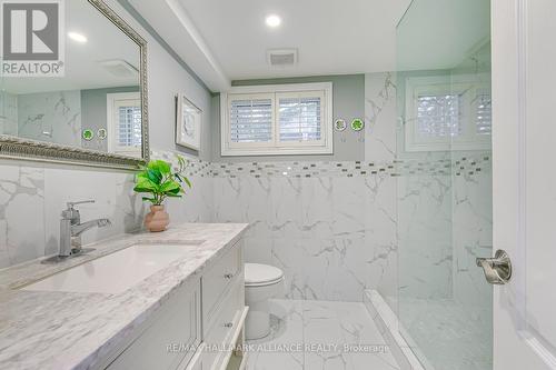 2109 Devon Road, Oakville (Eastlake), ON - Indoor Photo Showing Bathroom