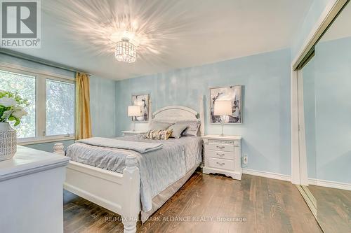 2109 Devon Road, Oakville (Eastlake), ON - Indoor Photo Showing Bedroom