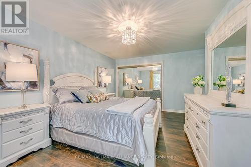 2109 Devon Road, Oakville (Eastlake), ON - Indoor Photo Showing Bedroom