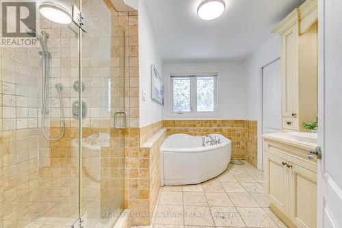 2109 Devon Road, Oakville (Eastlake), ON - Indoor Photo Showing Bathroom