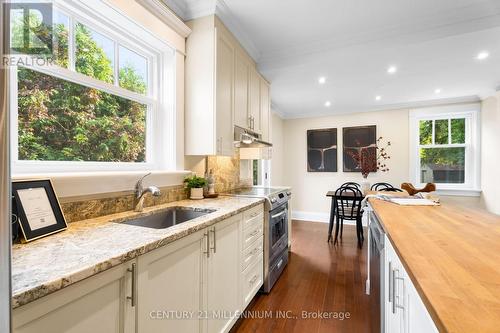 64 Mill Street, Orangeville, ON - Indoor Photo Showing Kitchen