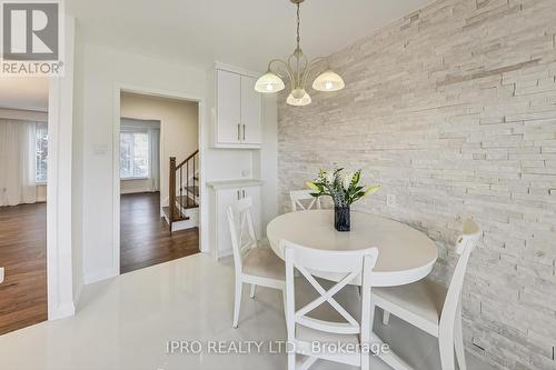 61 Geneva Crescent, Brampton, ON - Indoor Photo Showing Dining Room