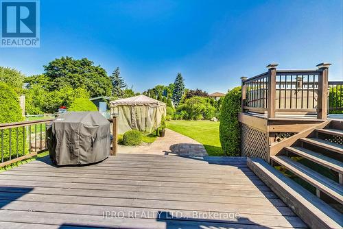 61 Geneva Crescent, Brampton (Northgate), ON - Outdoor With Deck Patio Veranda