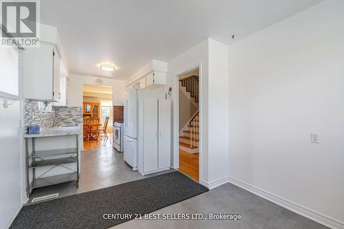 68 Lynmont Road, Toronto, ON - Indoor