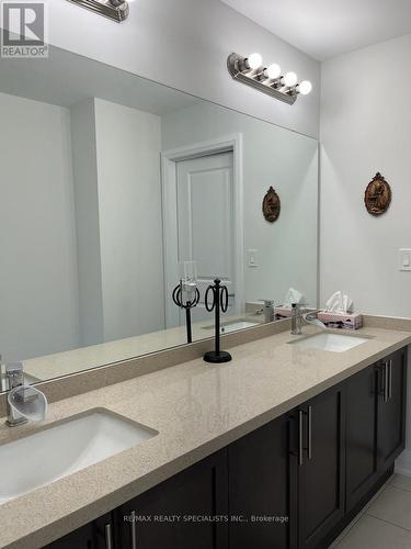 112 Brushwood Drive, Brampton, ON - Indoor Photo Showing Bathroom