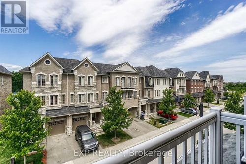 21 Kayak Heights, Brampton, ON - Outdoor With Balcony With Facade