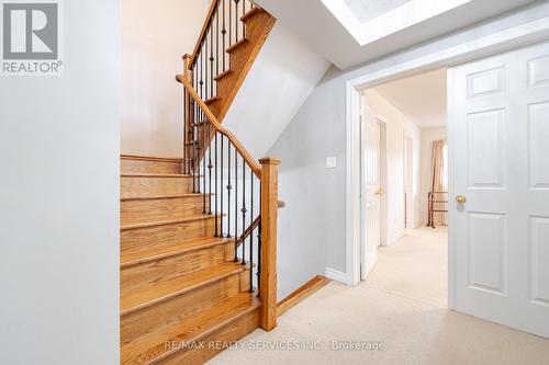 8 Levida Street, Brampton (Vales Of Castlemore), ON - Indoor Photo Showing Other Room