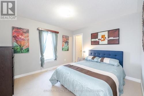 8 Levida Street, Brampton (Vales Of Castlemore), ON - Indoor Photo Showing Bedroom