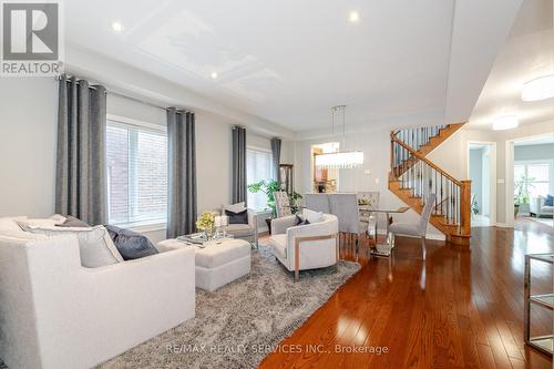 8 Levida Street, Brampton (Vales Of Castlemore), ON - Indoor Photo Showing Living Room