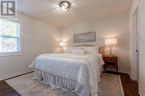 1227 Nathaniel Crescent, Burlington (Brant), ON - Indoor Photo Showing Bedroom