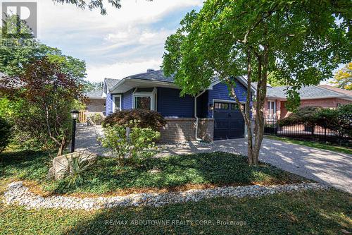 1227 Nathaniel Crescent, Burlington (Brant), ON - Outdoor