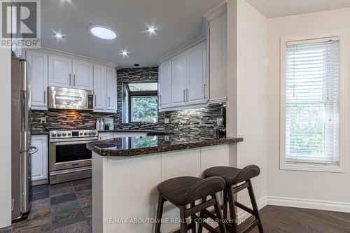 1227 Nathaniel Crescent, Burlington (Brant), ON - Indoor Photo Showing Kitchen