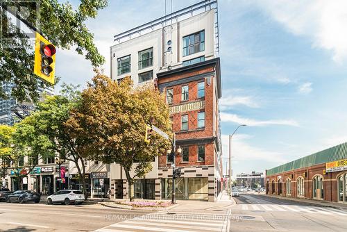 501 - 121 King Street E, Hamilton, ON - Outdoor