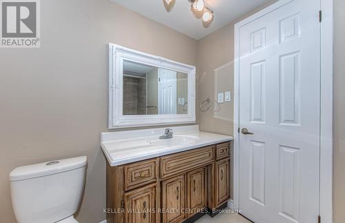 6 Dayman Court, Kitchener, ON - Indoor Photo Showing Bathroom