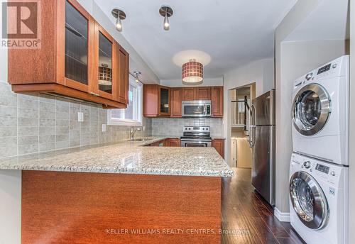 6 Dayman Court, Kitchener, ON - Indoor Photo Showing Laundry Room