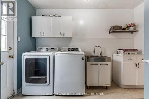 2010 Keller Court, Burlington (Brant Hills), ON - Indoor Photo Showing Laundry Room