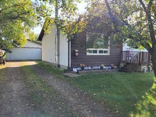 8 Schmidt Crescent, Dryden, ON - Outdoor