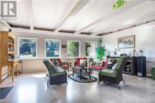 104 De L'Eglise Avenue, Saint-Antoine, NB - Indoor Photo Showing Living Room