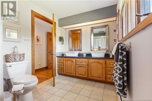 104 De L'Eglise Avenue, Saint-Antoine, NB - Indoor Photo Showing Bathroom