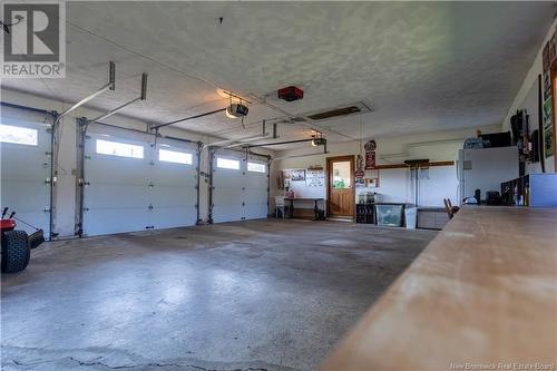 104 De L'Eglise Avenue, Saint-Antoine, NB - Indoor Photo Showing Garage