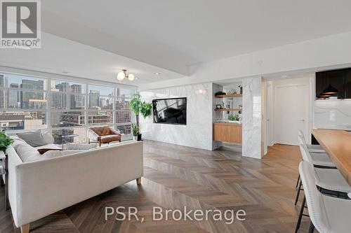 1302 - 501 Adelaide Street W, Toronto (Waterfront Communities), ON - Indoor Photo Showing Living Room