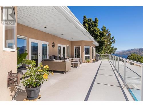 6097 Beatrice Road, Peachland, BC - Outdoor With Deck Patio Veranda