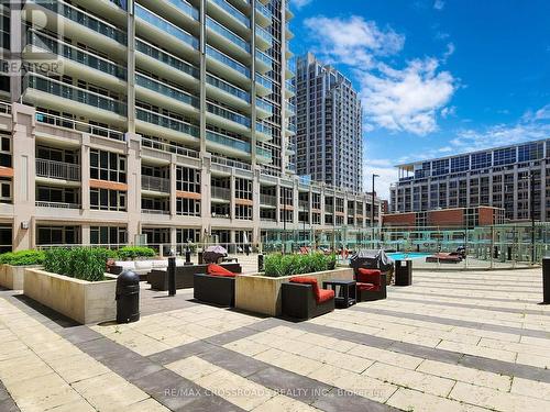 624 - 35 Bastion Street, Toronto, ON - Outdoor With Facade